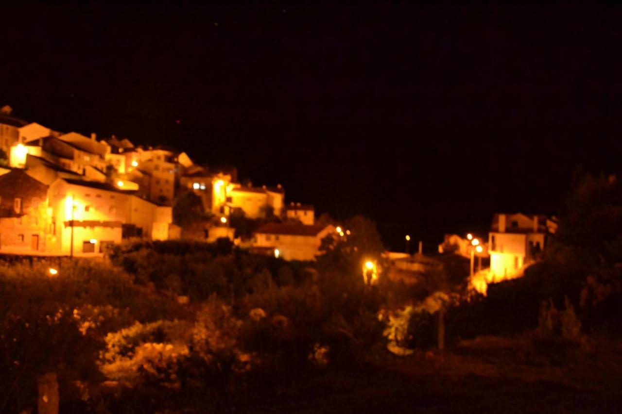 הוילה לוריגה Casa Da Ponte Do Arrocho מראה חיצוני תמונה